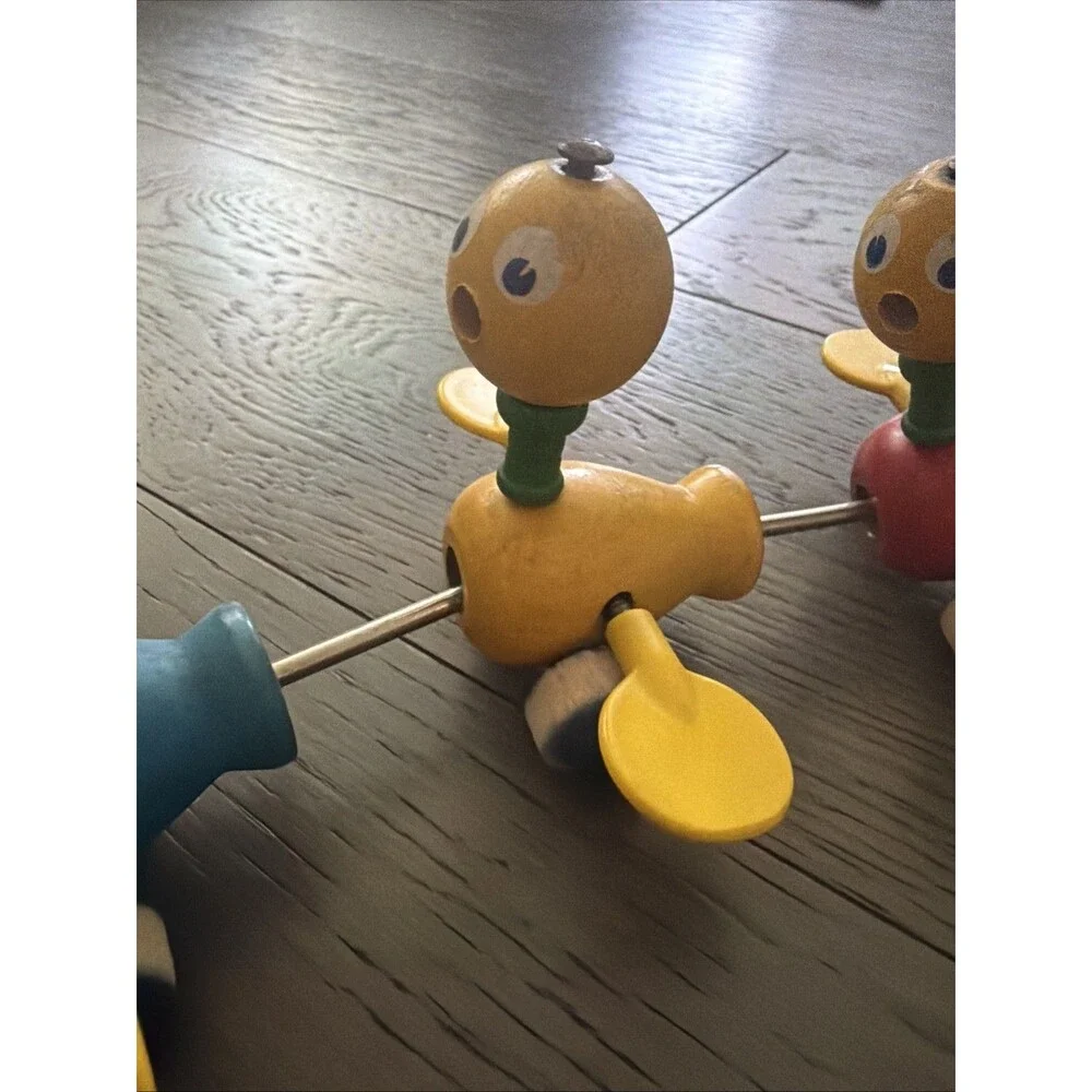 Fisher Price Toys Canada Vintage 1956 Duck Mom Ducklings Pull Toy Wood Family